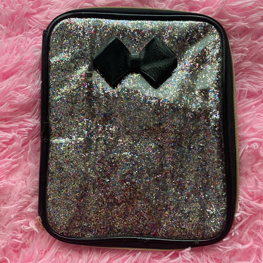betsy johnson sparkly bow ipad & tablet cover